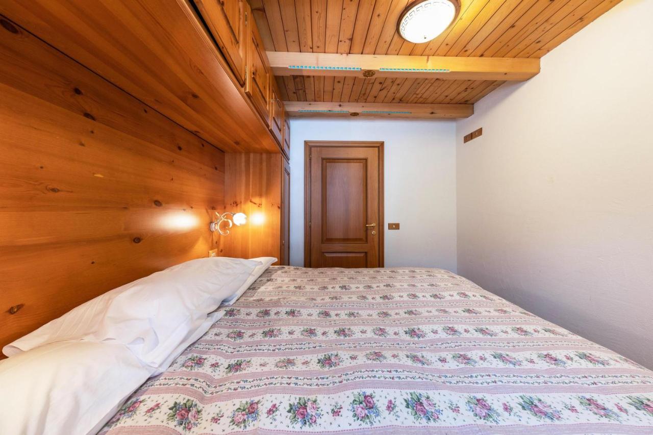 Ciasa Sommavilla Mansarda Vigo di Fassa Exterior photo